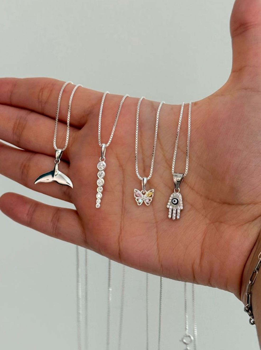 Men's Necklace w/ Pendant Chain