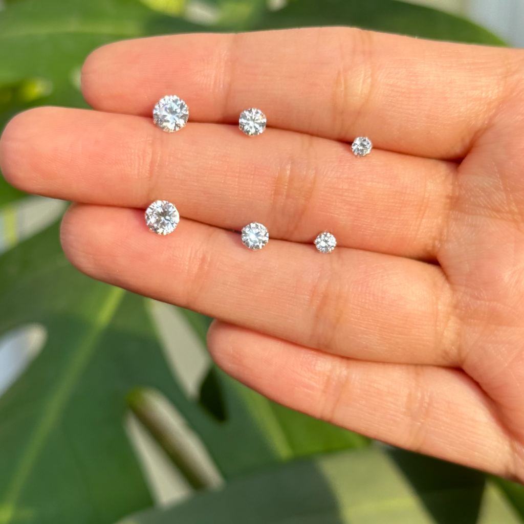 Round Flatback Stud Set