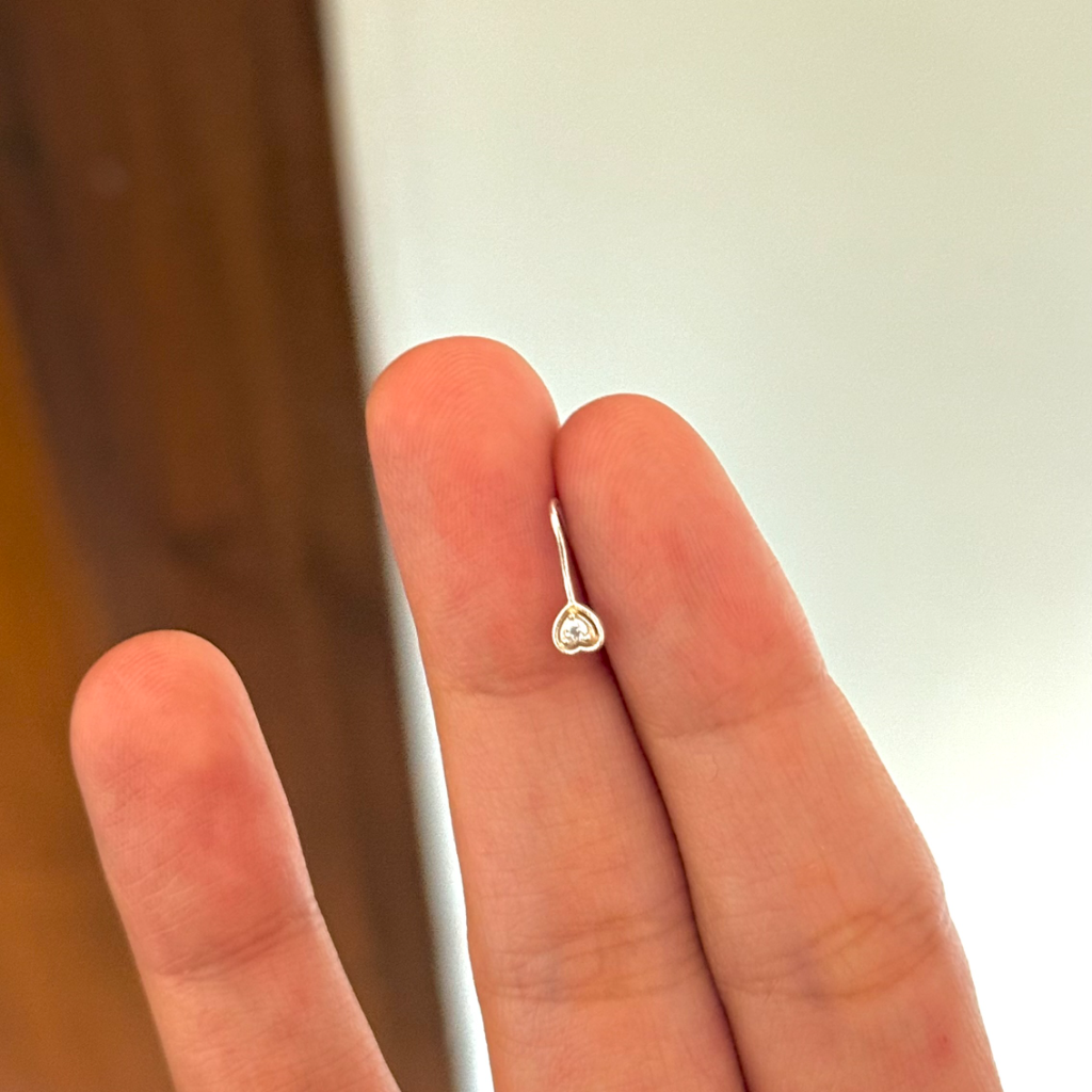 Dilruba Non Pierced Nosepin