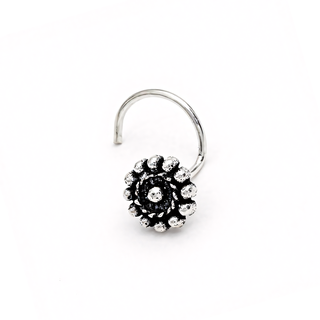 Chameli Nose Pin – Oxidised