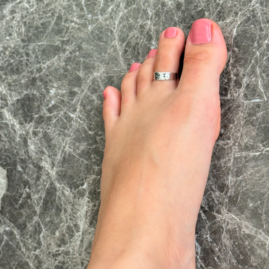 Vedika Toe Ring Pair