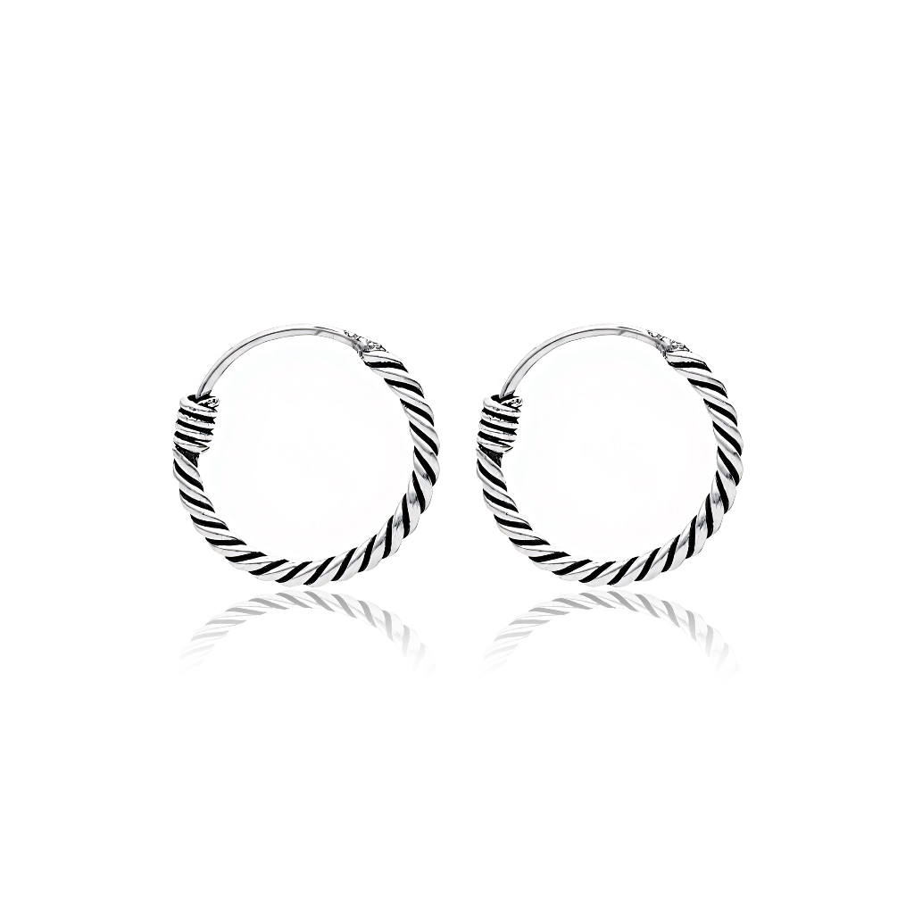 Zehra Upperlobe Hoop Pair