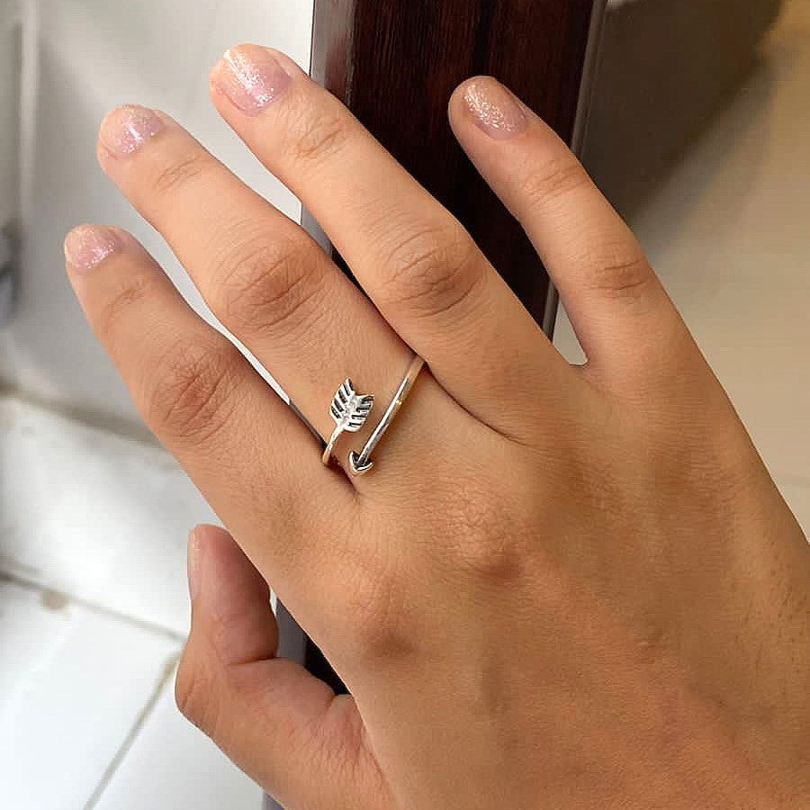 Arrow Adjustable Ring